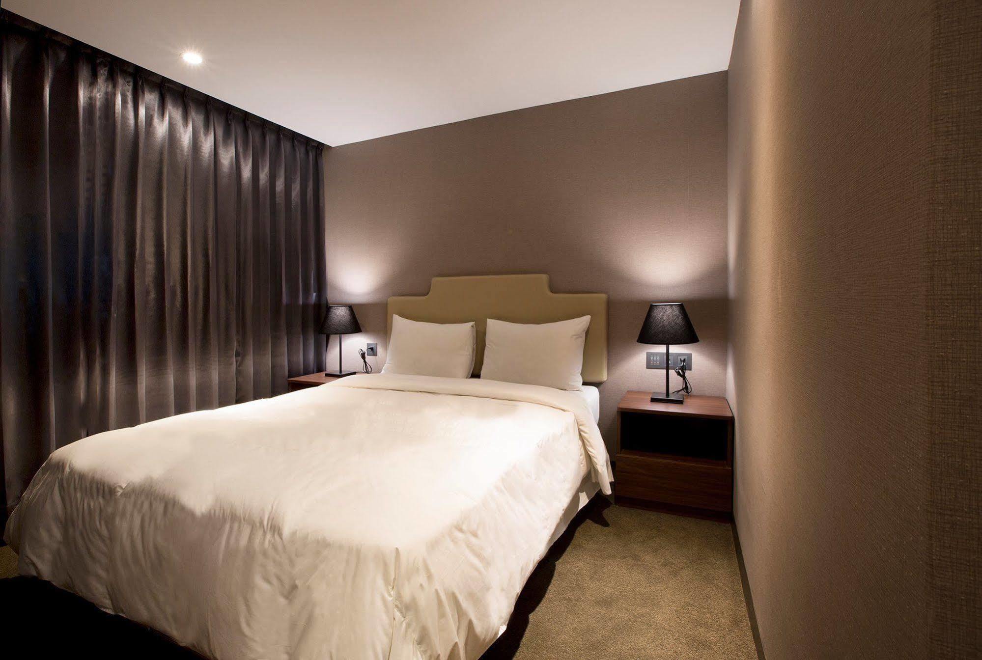 Noble Hotel Taipei Luaran gambar