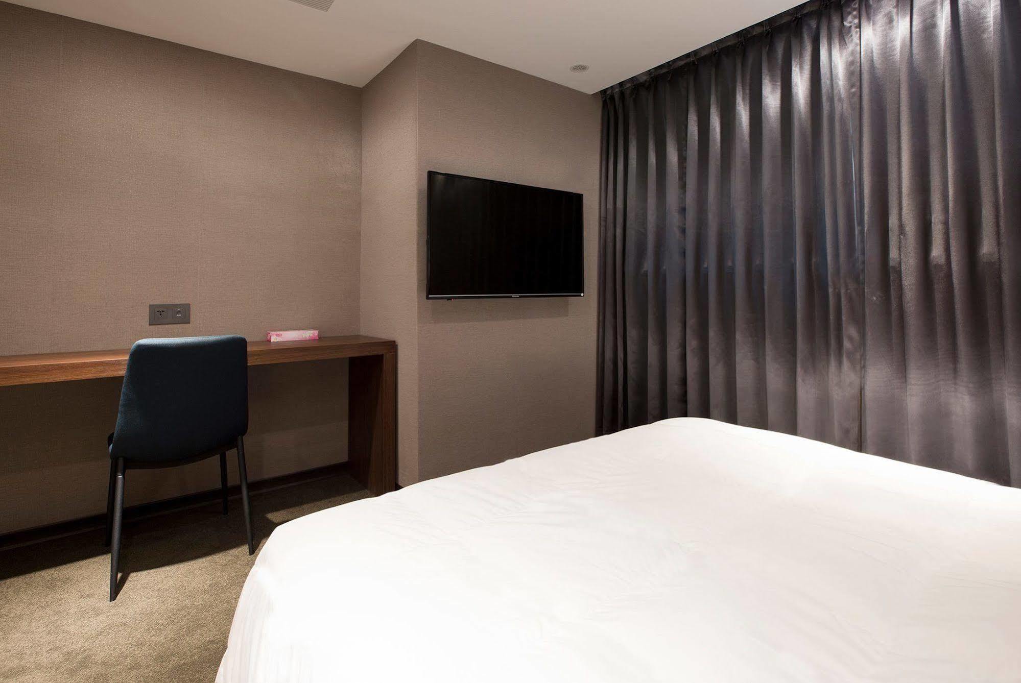 Noble Hotel Taipei Luaran gambar