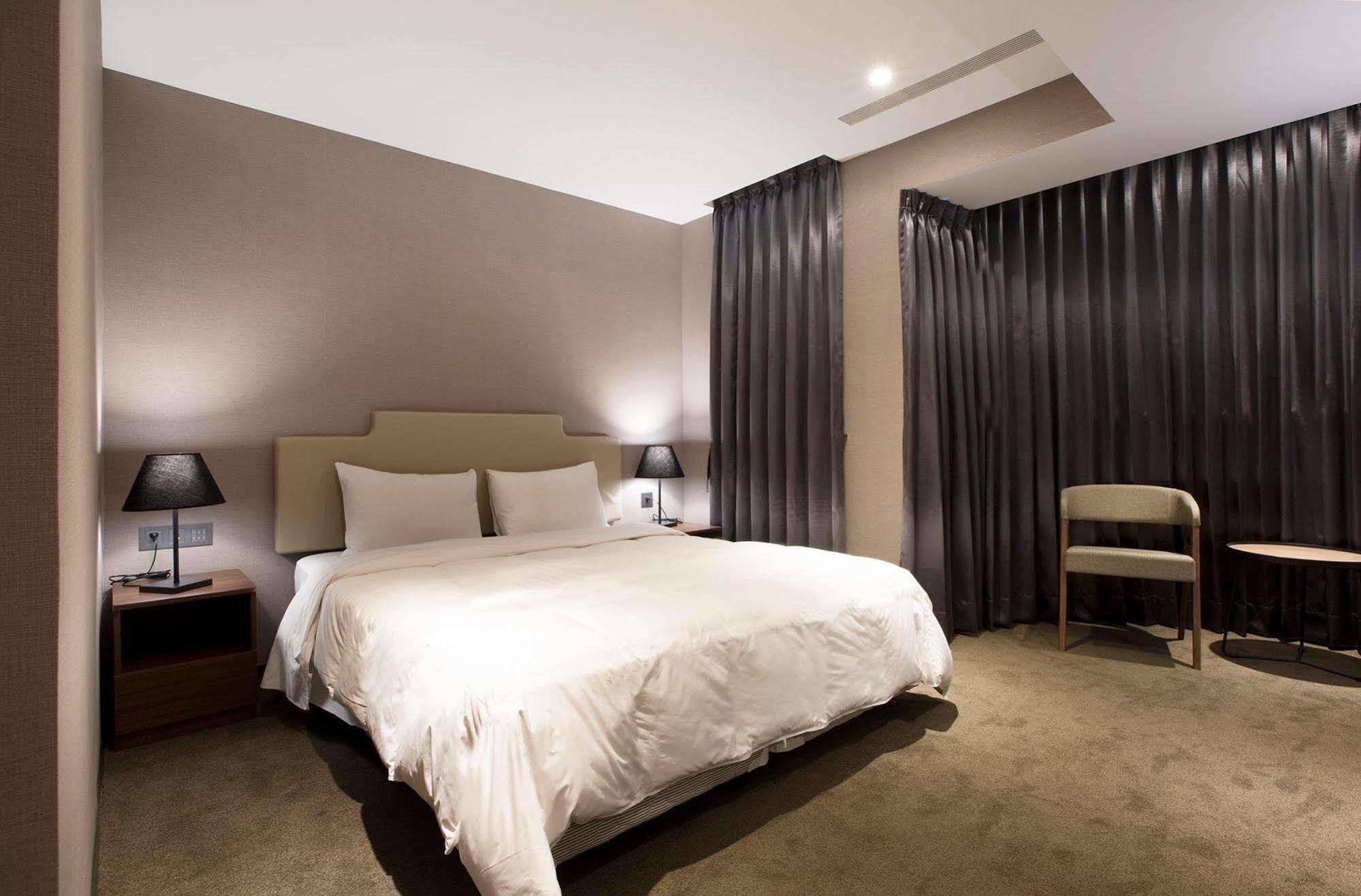 Noble Hotel Taipei Luaran gambar